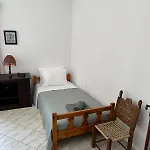 το σπίτι της ειρήνης アパート