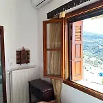 το σπίτι της ειρήνης アパート